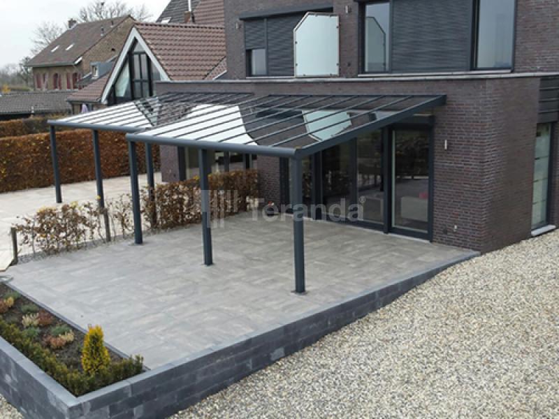 Teranda Terrassendächer aus Alu in Farbe Anthrazit und Dacheindeckung Glas