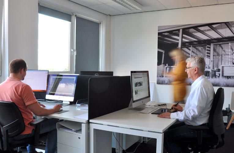 Haben Sie Fragen zu Teranda Terrassenüberdachungen, Optionen, Abmessungen oder speziellen Anforderungen? Unser Team steht Ihnen gerne zur Verfügung.